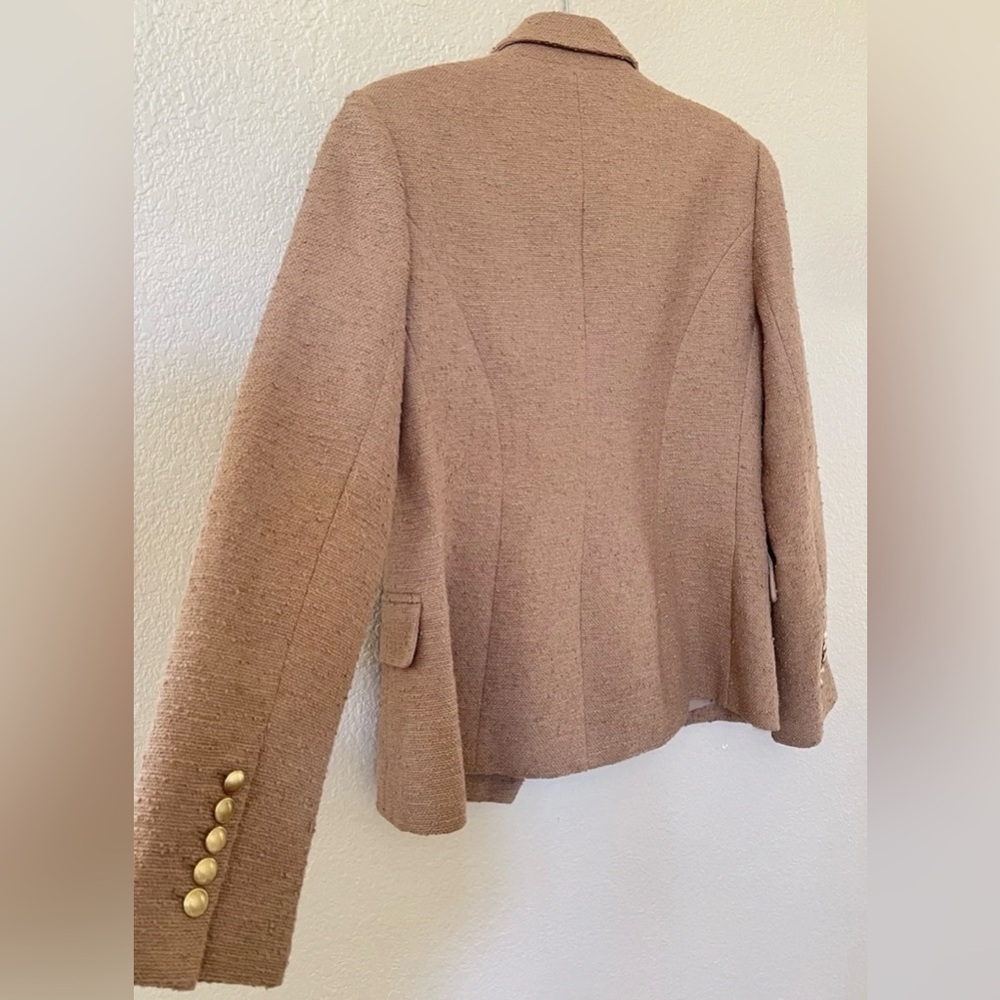 New L'AGENCE KENZIE DOUBLE-BREASTED BLAZER In Light Mocha Sz 10 $595 - Picture 5 of 8
